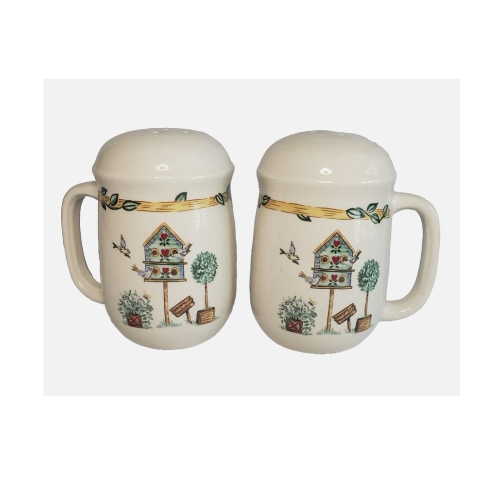 Vintage Thomson Pottery Salt & Pepper Shakers Birdhouse Pattern 4.5"